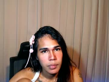 vampy_ebony_laxine