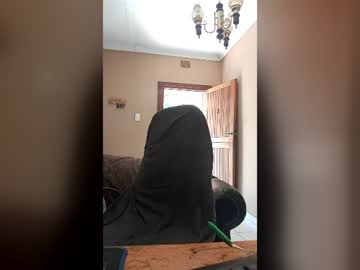 beennudeislife