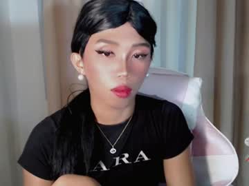 hot_khianna