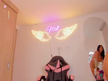 mia_yourmommy