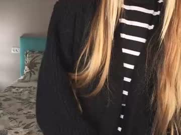 missameliia_
