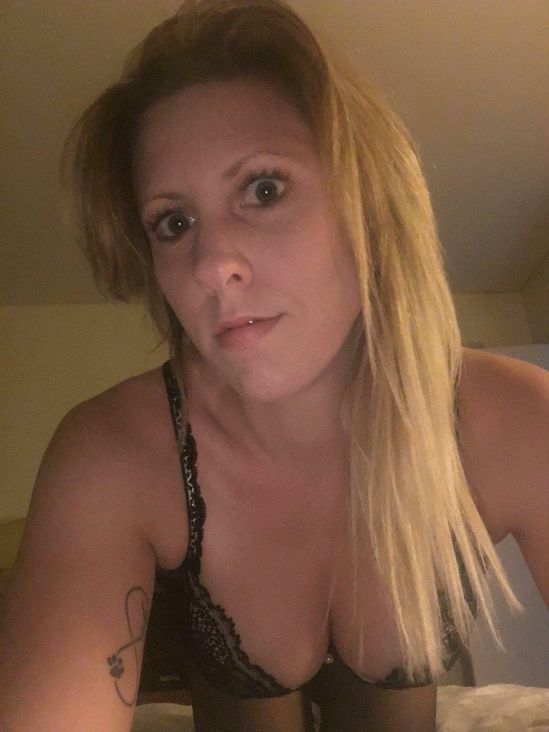 Bondage blonde — 30