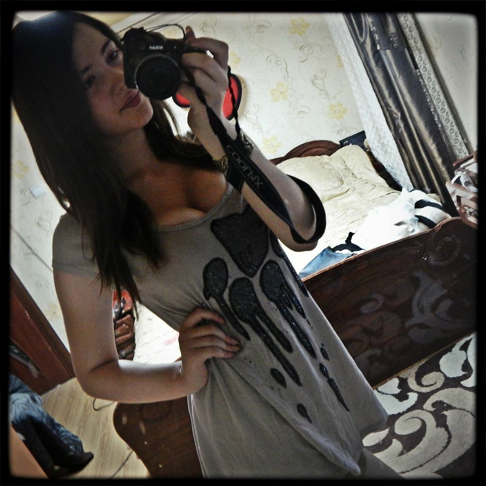 sext brunette teen tease with perfect body — 34