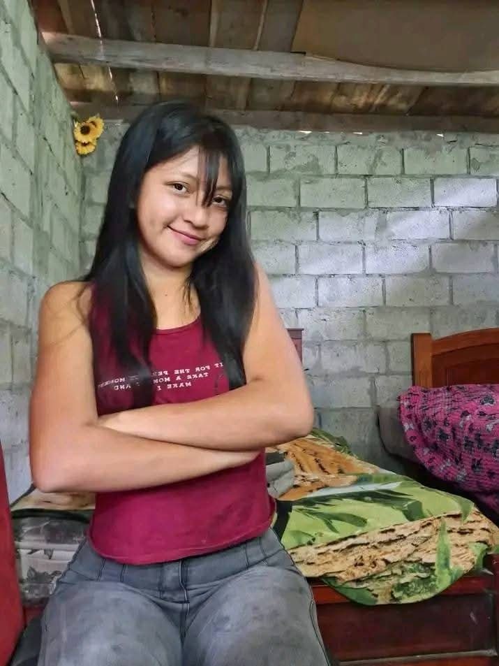 Ruth Ester Casillas Teen Latina — 14